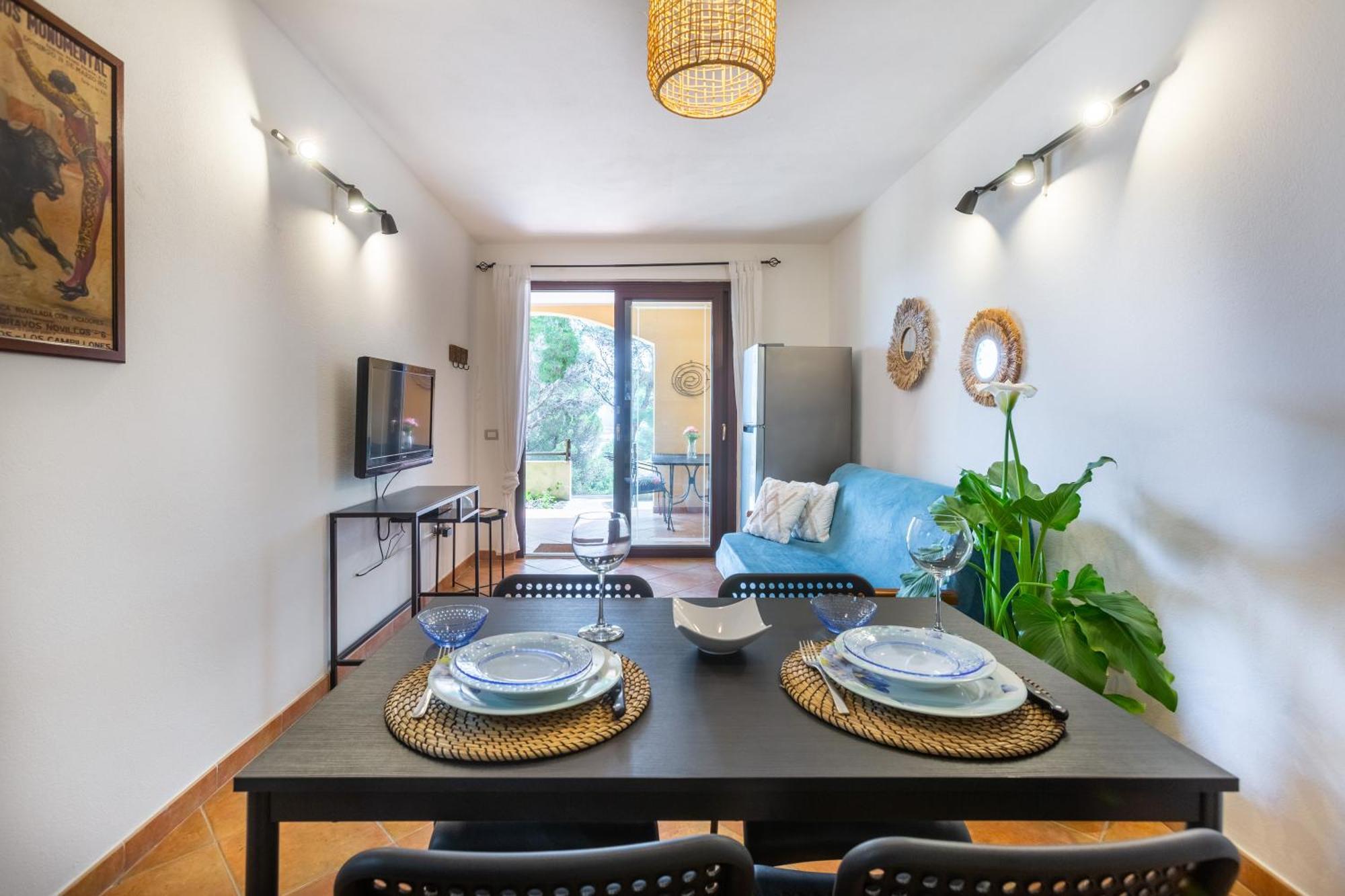 Aetos Home With Shared Swimming Pool - Porto Pino Hill エクステリア 写真